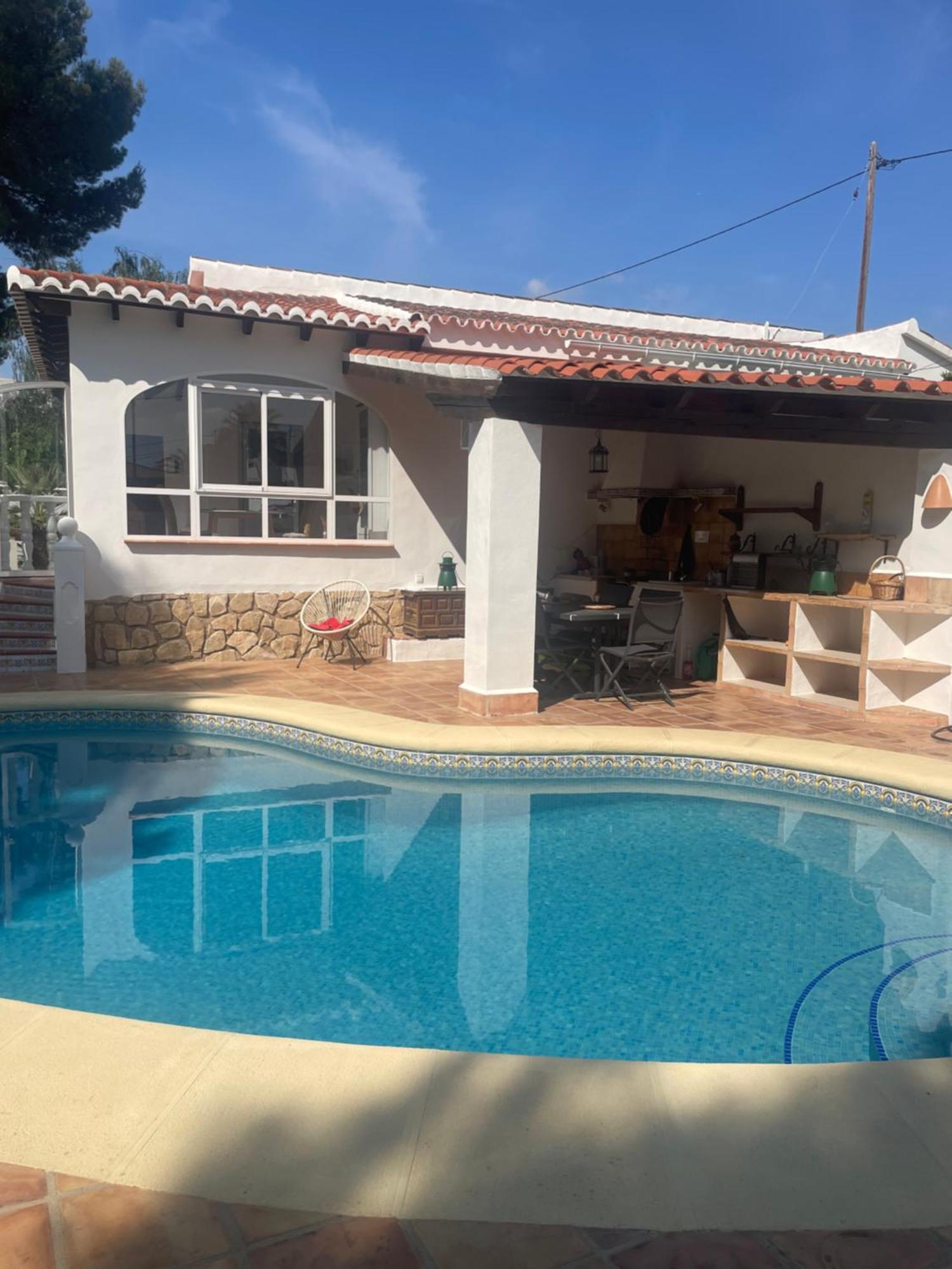Jolie Petite Villa Calp Extérieur photo