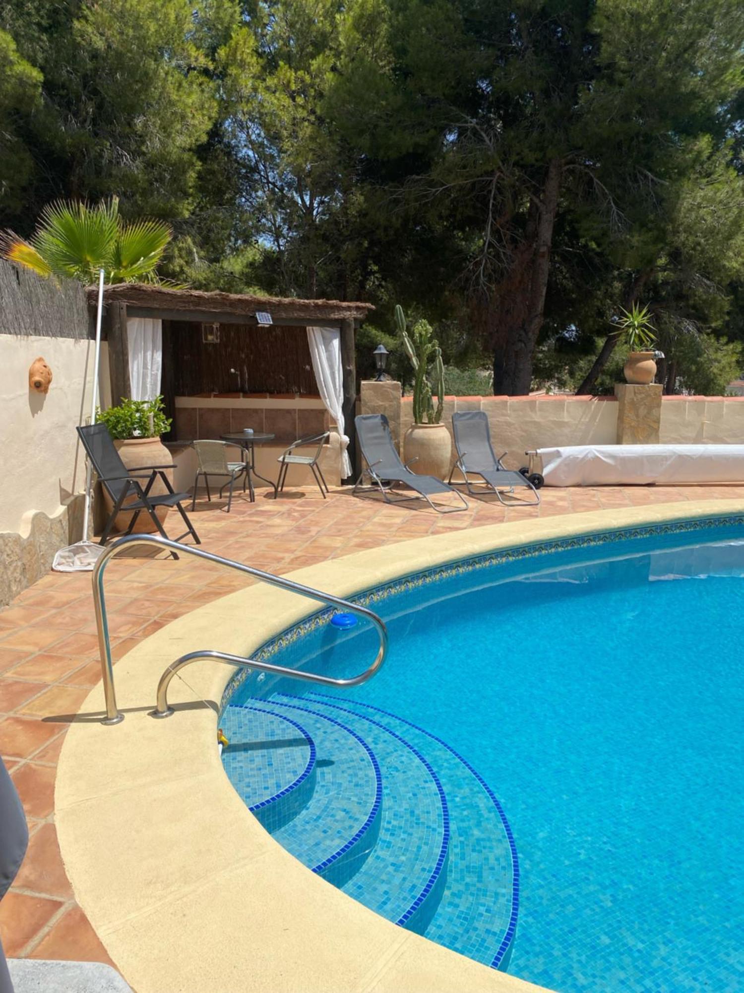 Jolie Petite Villa Calp Extérieur photo